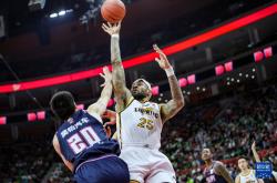 开云体育平台APP-辽宁男篮客场击败山东队，赢得胜利