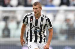 开云体育官网-切尔西横扫韩国，德利赫特送出助攻的简单介绍