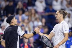 开云下载-美网翻盘联合杯，兹维列夫统治全场