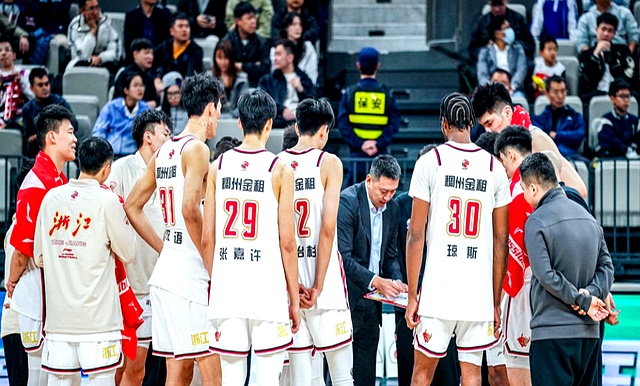 浙江男篮豪取胜利，稳坐东部次席