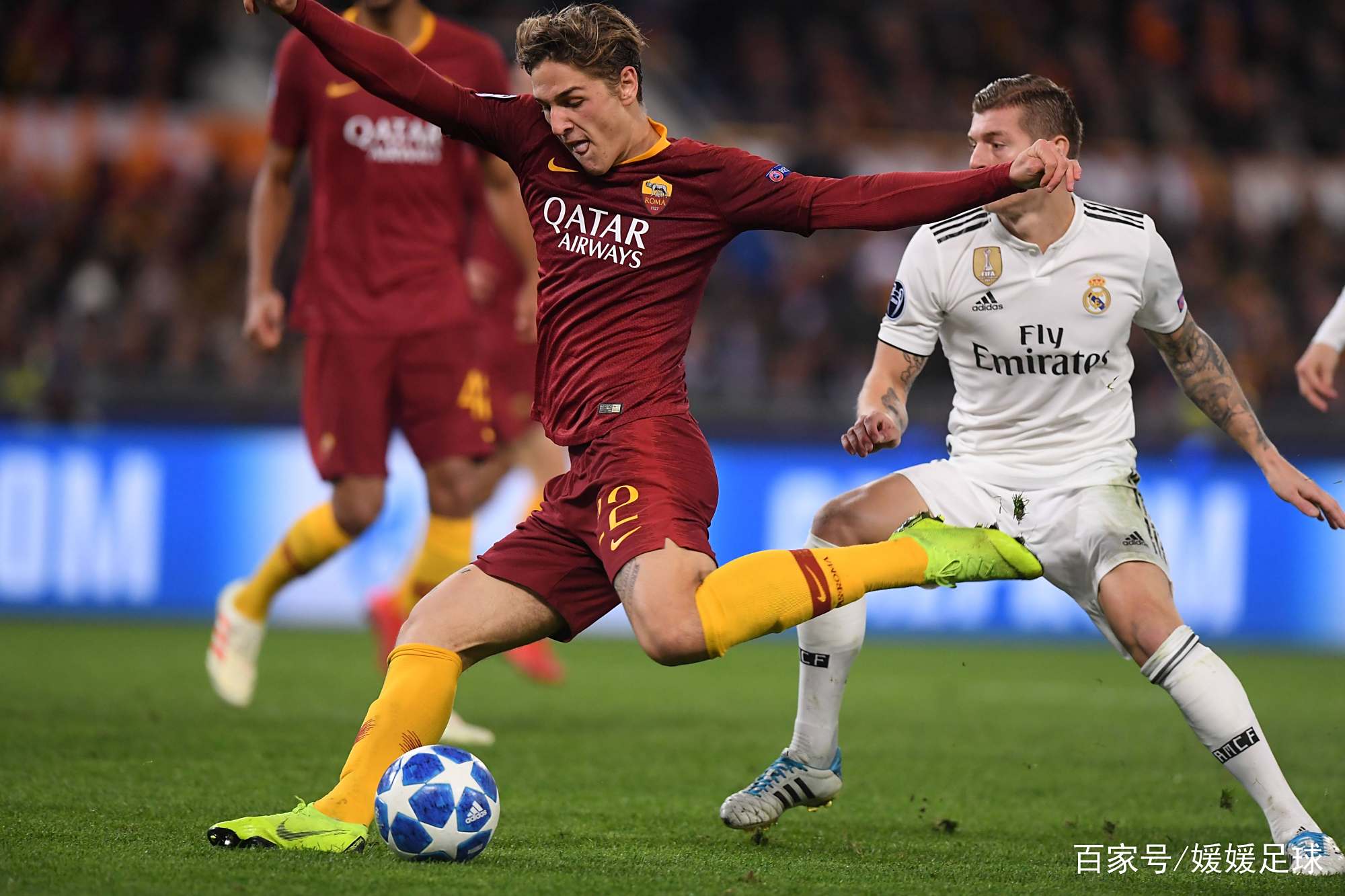 包含巴里中场状态回暖，球队整体表现有所提升的词条