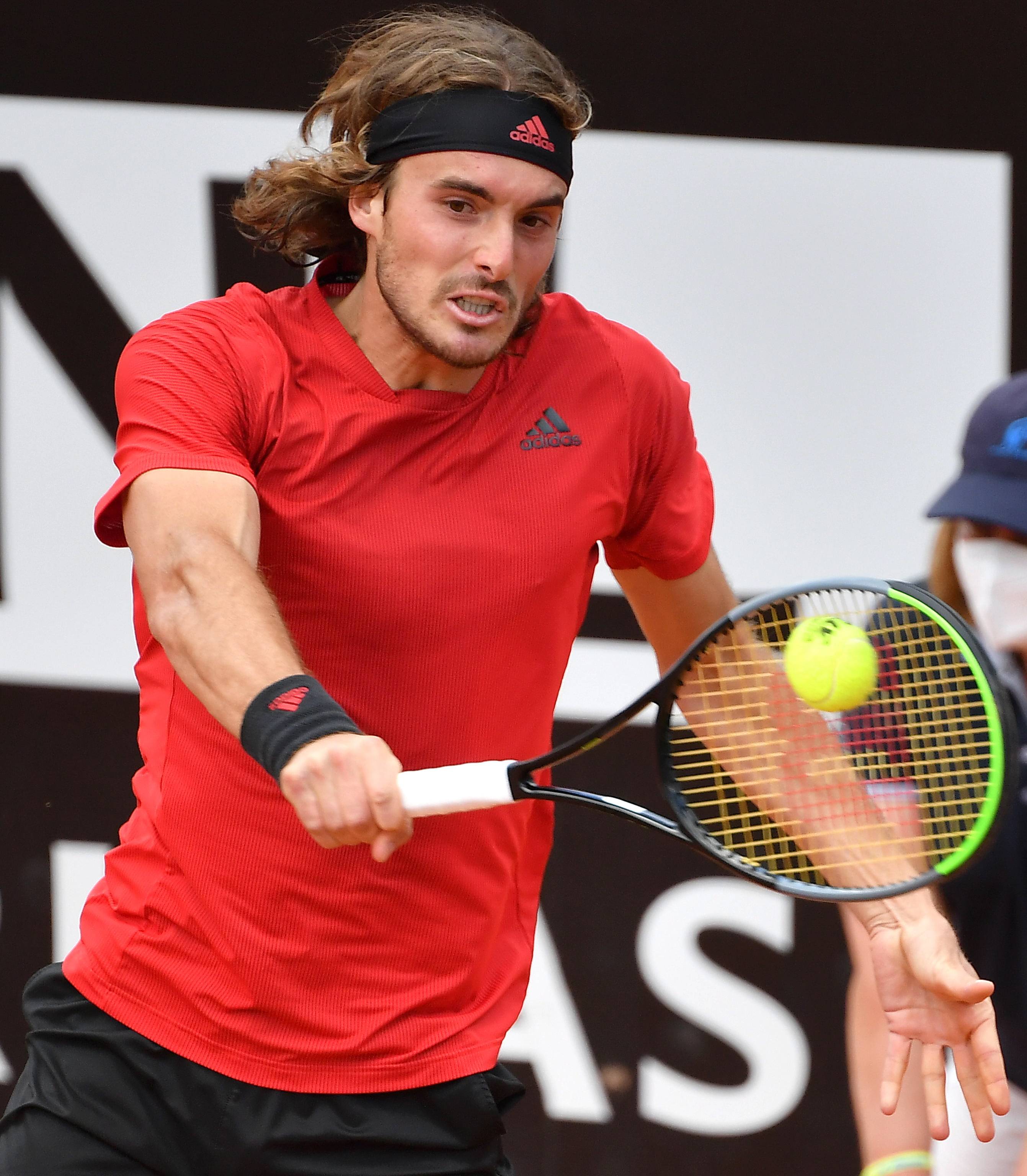 欧洲网球队爆冷世界网球队,西西帕斯统治全场的简单介绍 欧洲网球队爆冷世界网球队,西西帕斯统治全场的简单介绍