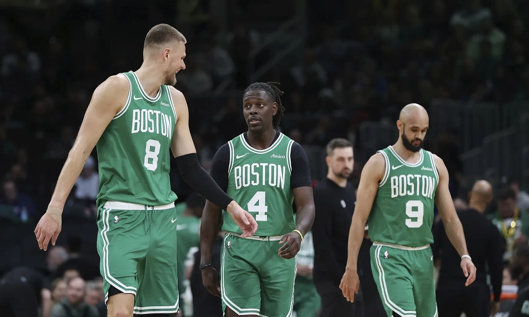 关于篮网B队绝地反击凯尔特人B队，哈里斯统治全场的信息