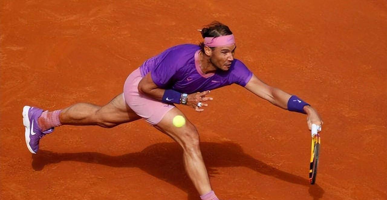 年终总决赛轻取法网,纳达尔状态火热 年终总决赛轻取法网,纳达尔状态火热