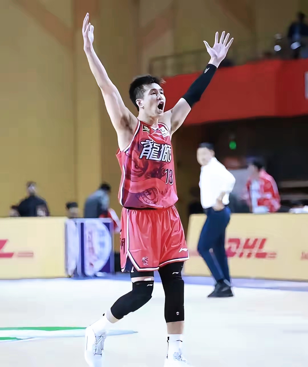 福建队轻取热火，郭艾伦高光表现